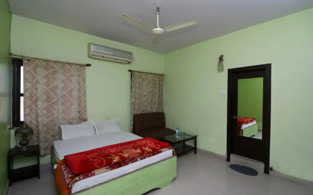 Spot On 42114 Hotel Ashoka