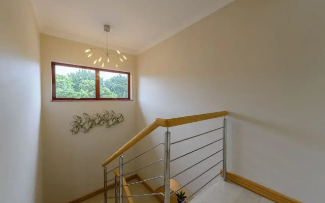 San Lameer Villa Rentals 14407