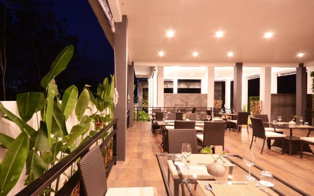 Wanaburi Hotel