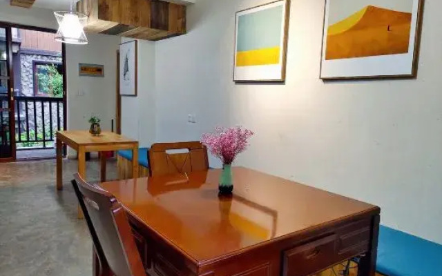 Senhuxi Hostel