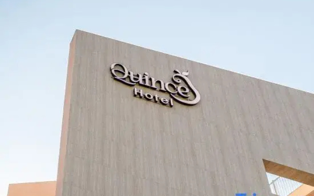 Hotel Quince