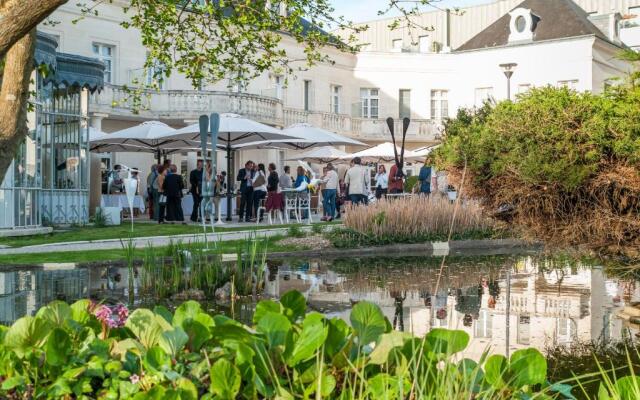 Chateau Belmont Tours by The Crest Collection (ex. Clarion Hotel Château Belmont Tours)