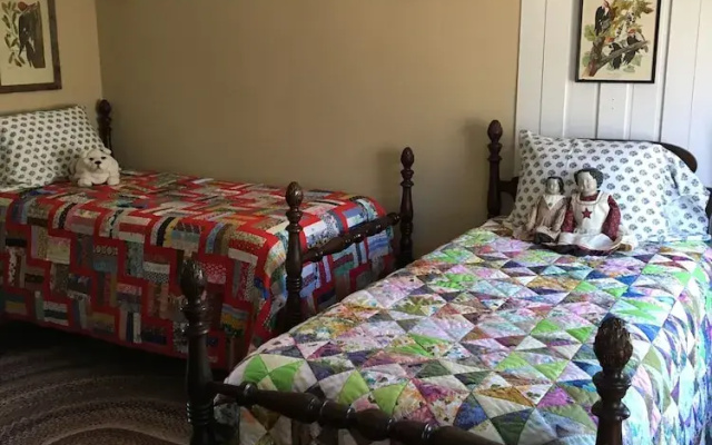 Hummingbird Hill Bed & Breakfast