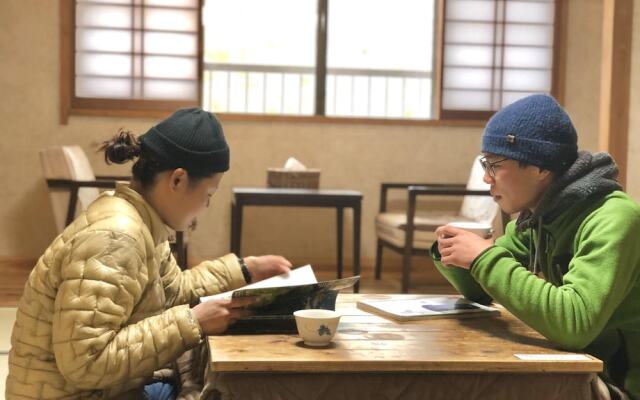 Japanese Hotspring Guesthouse Raicho - Hostel