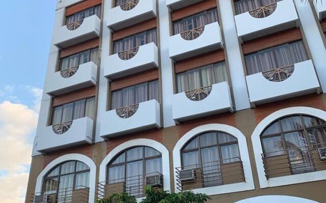 White Knight Hotel Cebu