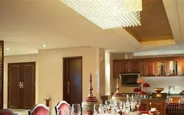 Baoli Ruiting Spring Hotel - Guiyang