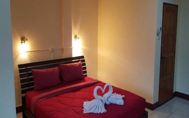 Ferb Guest House – Guest Rooms – Patong