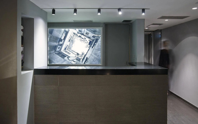 Periscope Hotel