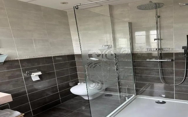 La Bonbonniere, Sure Hotel Collection by Best Western