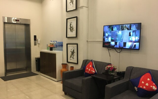 iStay Hotel Apartment 1