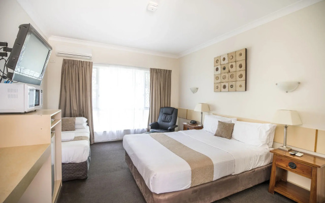 Maraboon Motor Inn