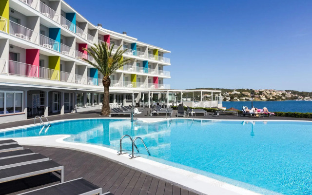 ARTIEM Carlos - Adults Only Hotel