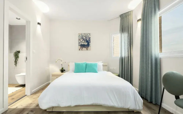 Netanya Beach & Pool Stay by Sea N' Rent