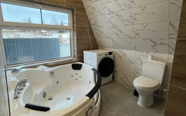 Коттедж на базе отдыха АлексА