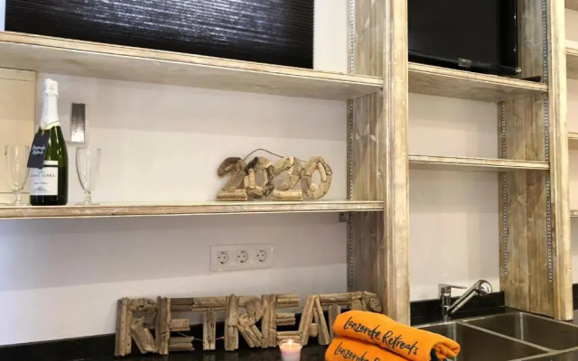 Surf Pod - Central Costa Teguise - 100m from beach