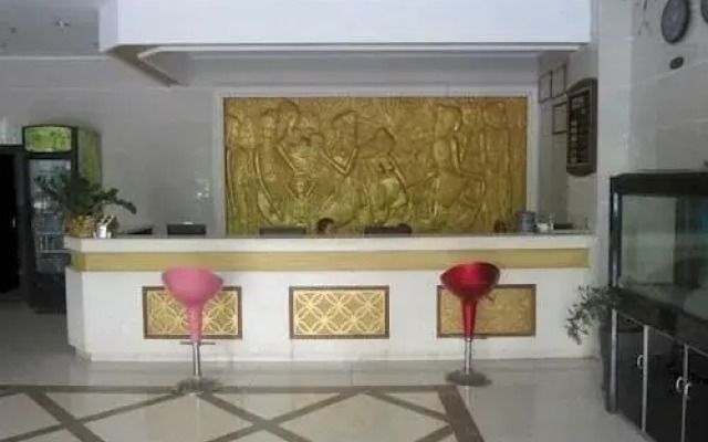 Xingguang Holiday Hotel