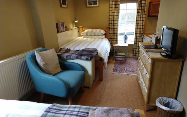 Bridge Cafe Bed and Breakfast