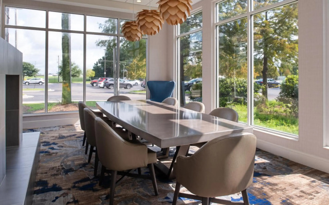 Hilton Garden Inn Baton Rouge Airport