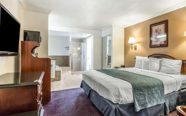 Quality Inn Hemet - San Jacinto