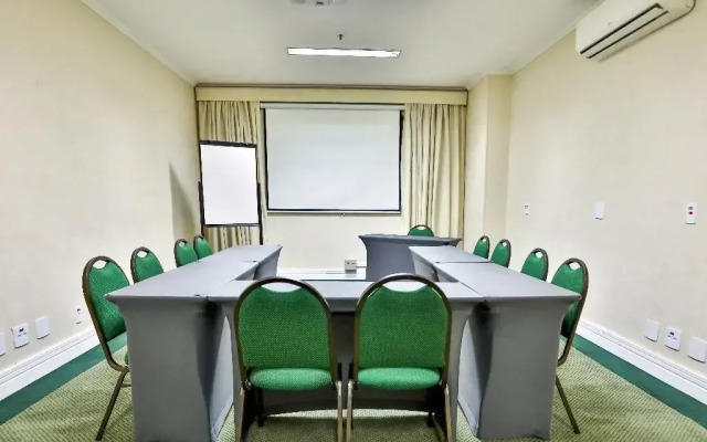 Quality Suites Vila Olimpia