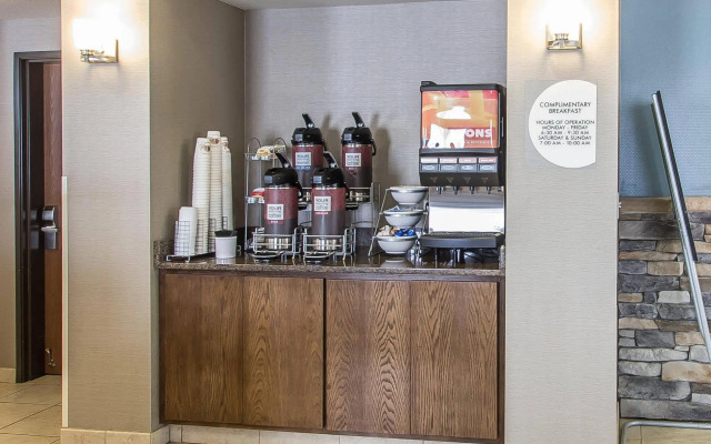 Comfort Suites Hudson I-94