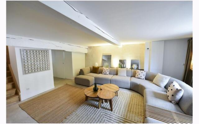 La Maison Rose, chaleureuse et luxueuse