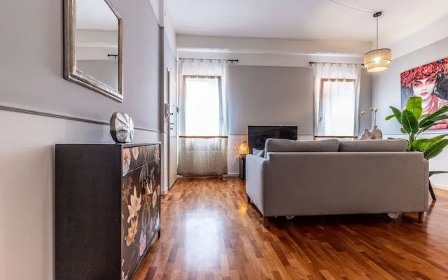 HouSmart Capo di Lucca 1
