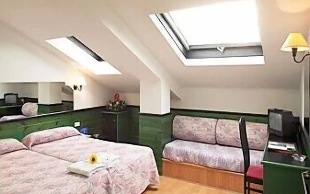 Hotel Faranda Express Las Lomas