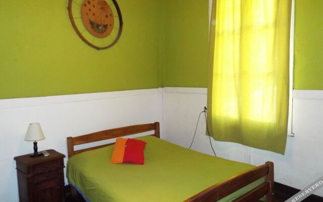 Casa Verde Limon - Hostel