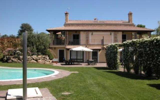 Il Vialetto Country House