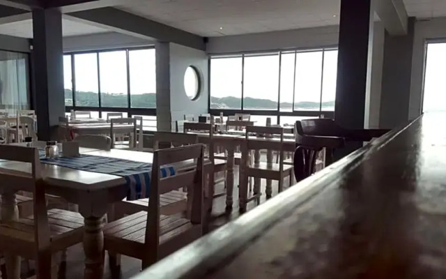 Gonubie Hotel