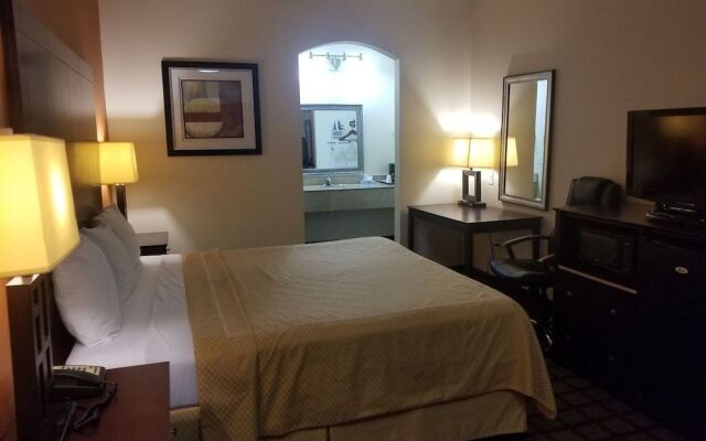 Executive Inn & Suites