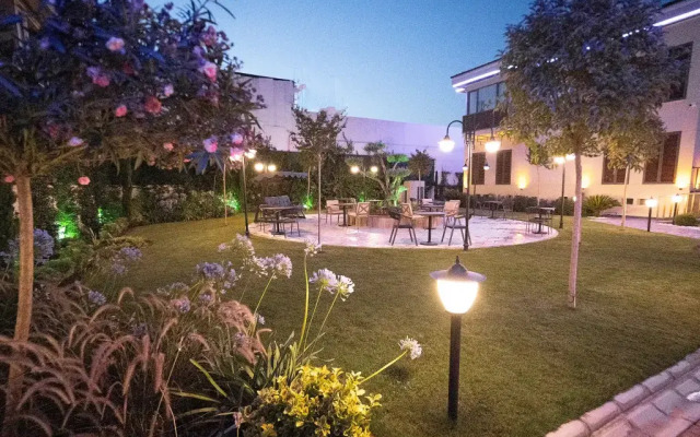 Kocabicak Buca Hotel