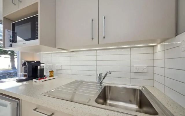 Shearwater Apartments