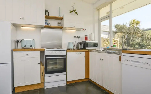 2 Brook Cottages