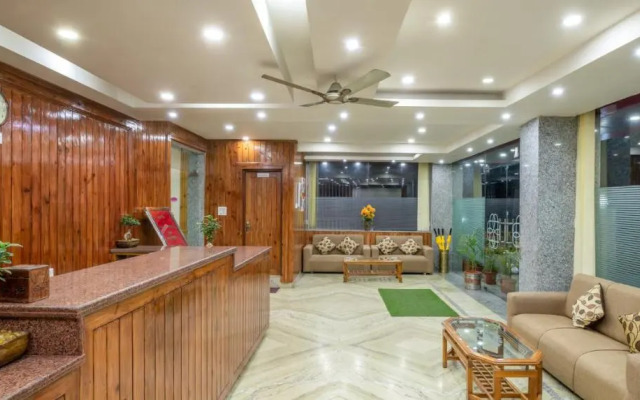 The Posh Hotel near Mall Road with Hassle Free Covered Parking