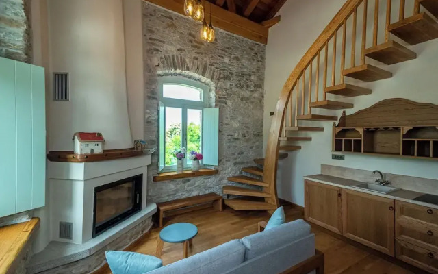 Nostos Country House