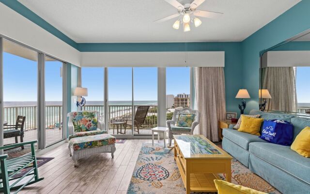 Beachfront Luxury 2Bd 2Ba Condo With Balcony! Sleeps 6!