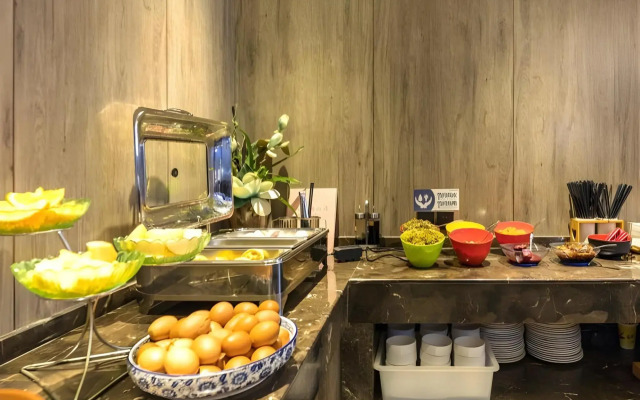 Home Inn Neo (Dafeng Renmin South Road Mingdu Pedestrian Street Branch)