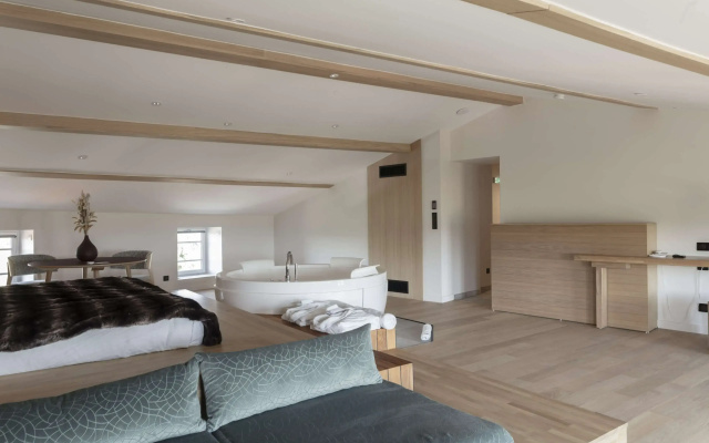 Origines par Adrien Descouls The Originals Relais