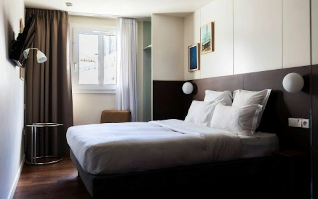 Cabane Hotel