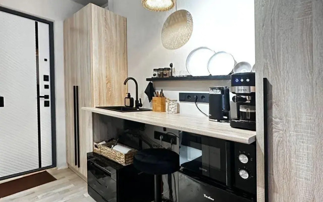 Modern studio Wabi-Sabi