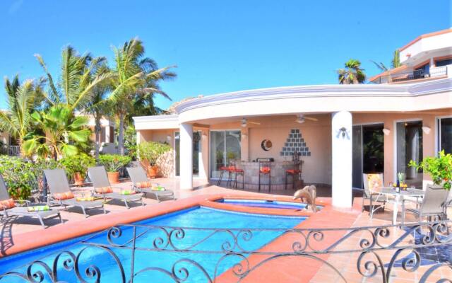 Sol Y Luna Hotel