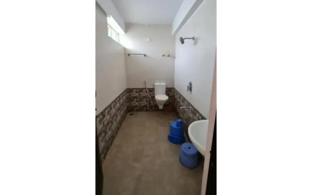 Hotel amoggh palace