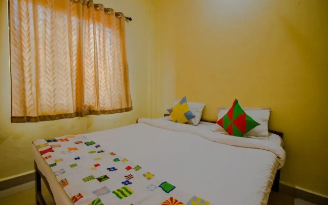 OYO 14180 Home 3BHK near by Ashwem Beach