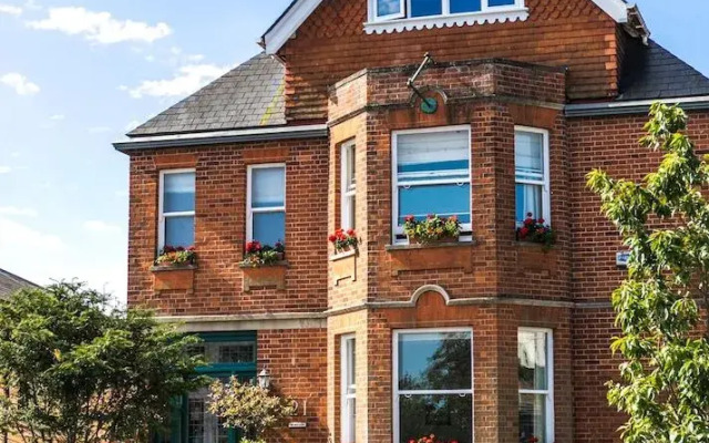 The Brick House Bed  Breakfast