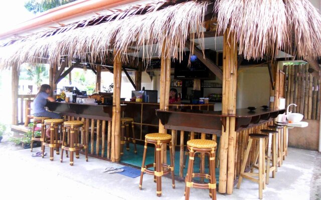 Slam's Garden Dive Resort