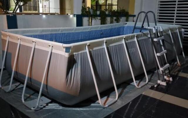 PRIVATE POOL WITH Wifi Ssue Klebang Chemor Homestay-Guesthouse