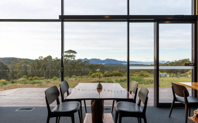 Freycinet Resort