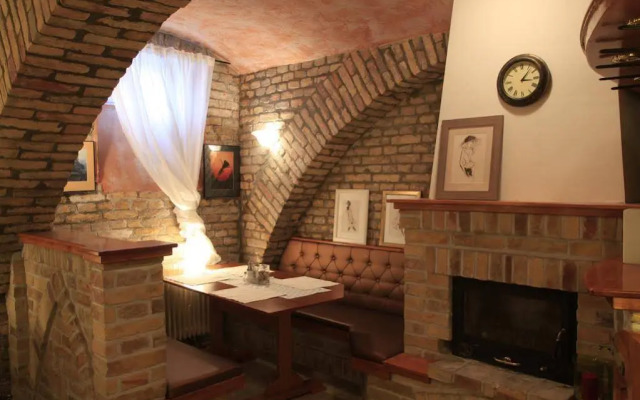 Hotel Piano